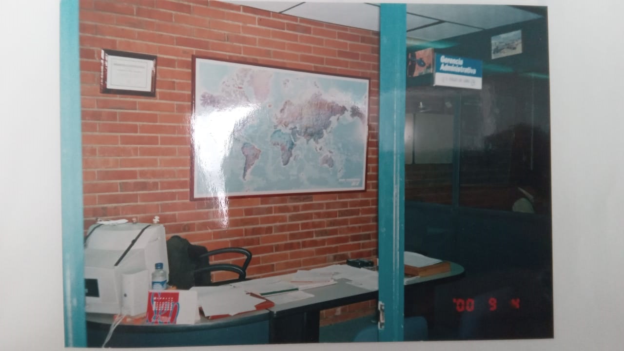 Etapa "Emprendiendo" de El Dorado Air Cargo S.A.S en su evolución logística y empresarial
